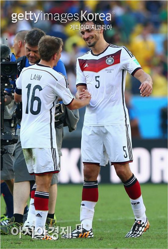 독일, 프랑스 1-0으로 제압하며 4강안착 4회연속 4강 '진기록' 