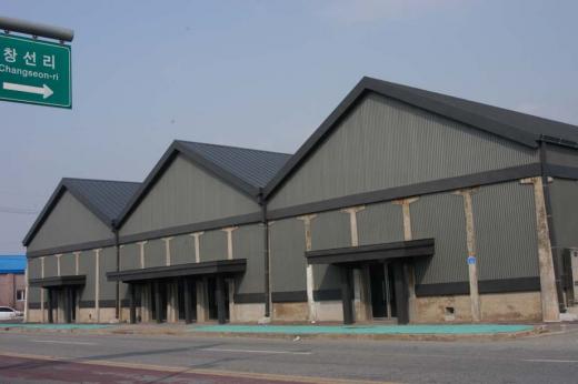 문화재가 된 일제강점기 건물 충남 서천 ‘옛 장항 미곡창고’