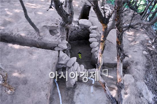 횡구식 석실묘