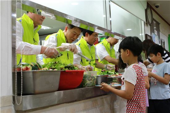 농협카드 봉사단, 서울후생원 봉사활동 실시 