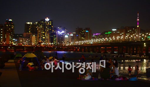 [포토]잠 못 이루는 여름밤 