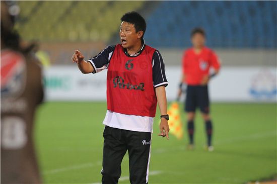 이상윤 성남FC 감독대행[사진=성남FC 제공]