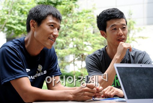 육상 경보대표팀 박칠성(왼쪽)과 김현섭[사진=김현민 기자]