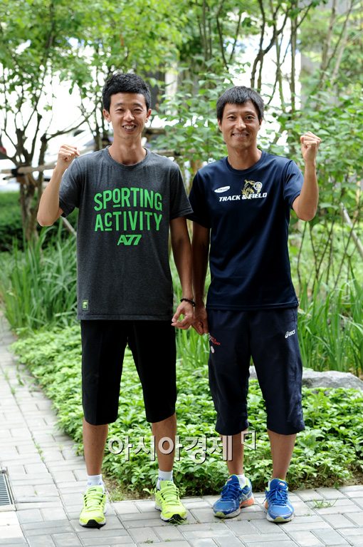 육상 경보대표팀 박칠성(오른쪽)과 김현섭[사진=김현민 기자]