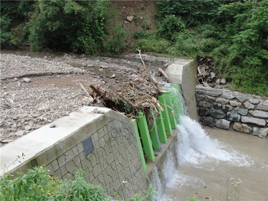 산사태를 막기위해 설치된 강원 홍천군 두촌사방댐