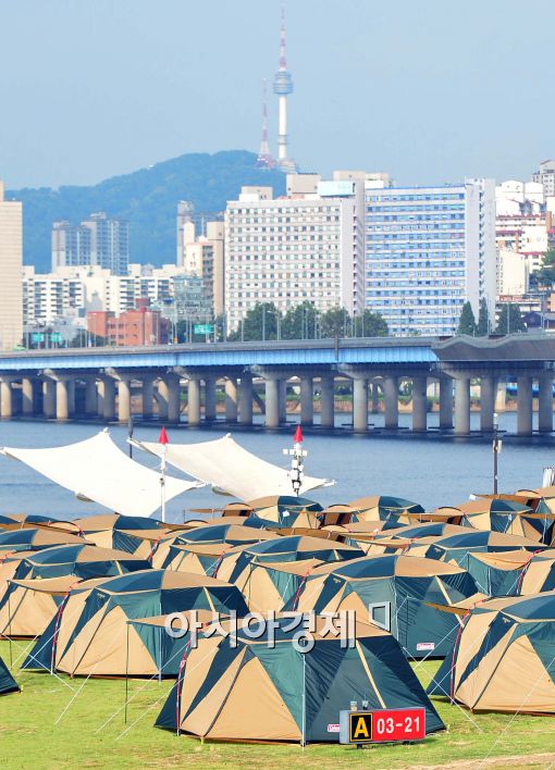 [포토]개장 하루 앞둔 한강 여름캠핑장