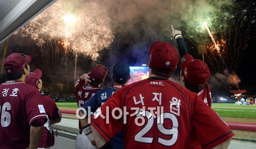 [포토]올스타전 대미를 장식한 불꽃놀이