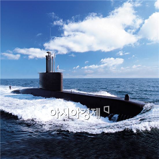 한국, 北 소형잠수함대 경계해야