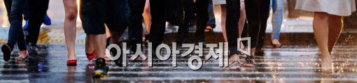 [포토]폭우 쏟아지는 서울 도심