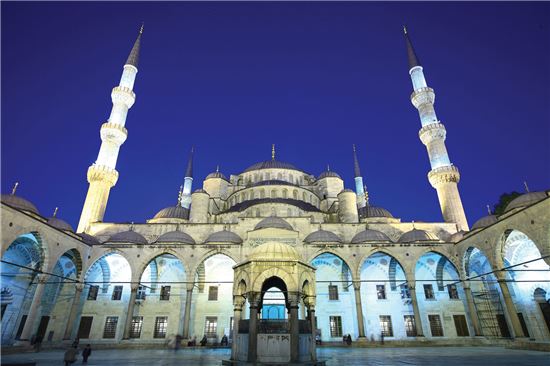 터키를 대표하는 블루모스크 사원