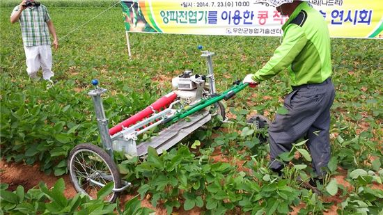 무안군, 국내 최초로 콩적심 기술 연시회 개최