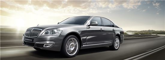 쌍용차, '체어맨W' VVIP 고객 대상 유럽 오페라 투어