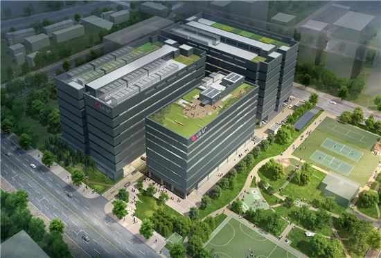 LGU+ "초대형 메가와트급 IDC로 친환경 선도"