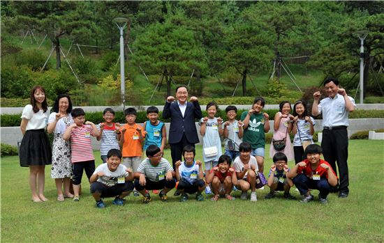 "총리는 무슨 일하나요?"초등학생 질문에 정홍원 총리 답변은 