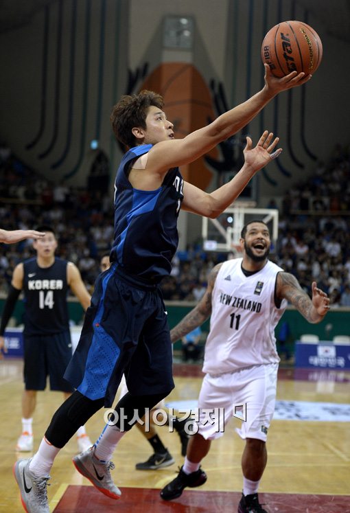 [포토]김태술,'재치 넘치는 기습 레이업'