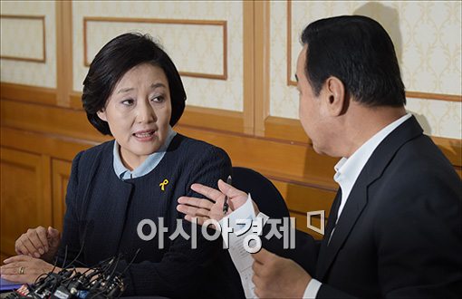 [포토]말다툼 하는 박영선·이완구