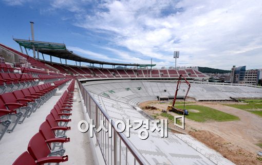 [포토]수원야구장, '쾌적한 야구 관람을 위해'