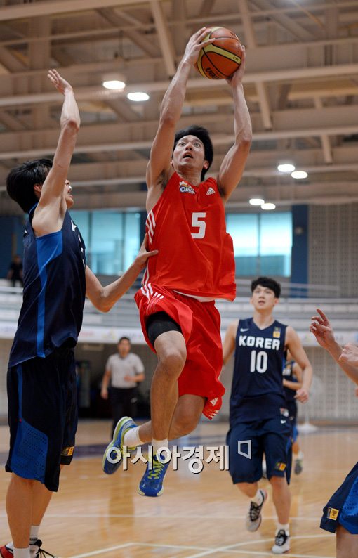 [포토]임종일,'형 하는거 잘 봐둬'