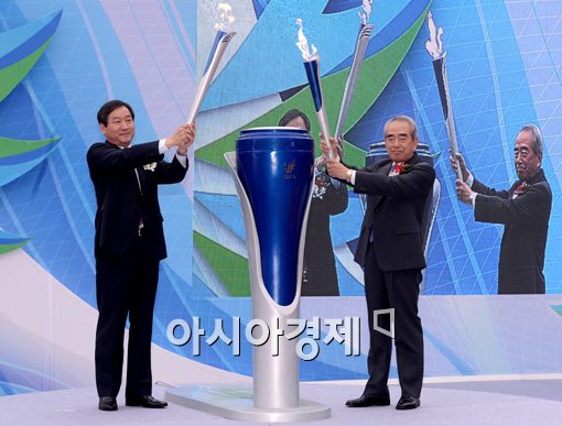 [포토]인천아시아경기대회 성화 합화식