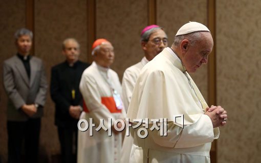 [포토]프란치스코 교황의 기도 