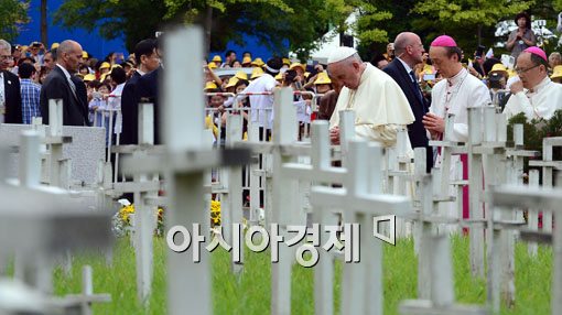 [포토]빛을 보지 못하고 떠난 아이들을 위한 기도 