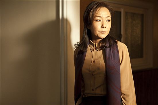 영화 '하녀'에 출연한 배우 김진아.