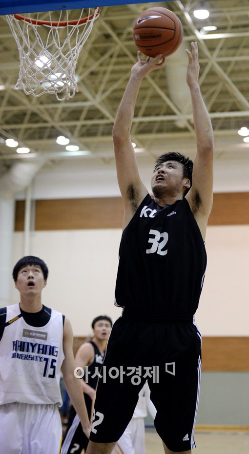 [포토]김승원,'구경이나 하고 있어'