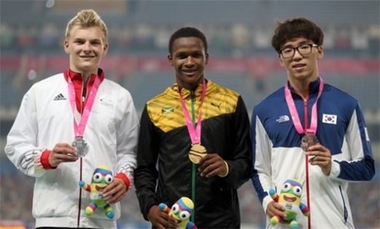 육상 김경태, 올림픽 트랙 첫 메달…110m 허들 銅
