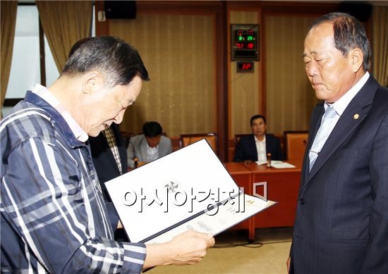 함평평통 3분기 정기회의 개최...신규위원 4명 위촉