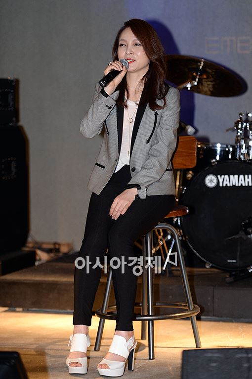 왁스 "가장 좋아서 타이틀곡으로 뽑진 않았다"