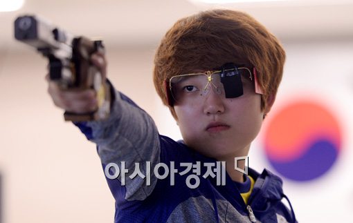김장미, 리우 예방 주사…프레올림픽 25m 권총 10위