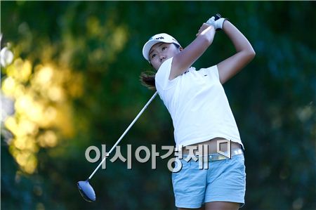 김인경이 포틀랜드클래식 첫날 12번홀에서 샷을 하고 있다. 포틀랜드(美 오리건주)=Getty images/멀티비츠