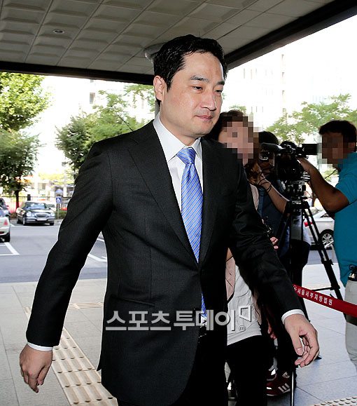법원, 강용석 전 의원 '아나운서 비하' 무죄 판결(종합)