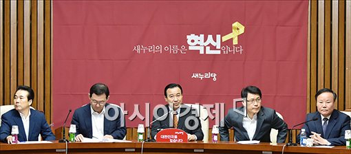 [포토]모두 발언하는 이완구 원내대표