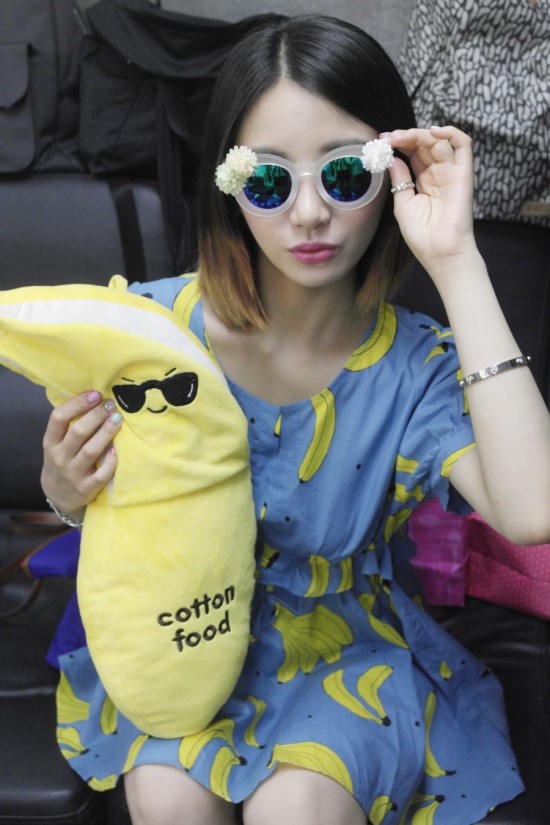 '레이디스코드' 사고현장…팬들이 준 '바나나인형' 발견 '안타까워'