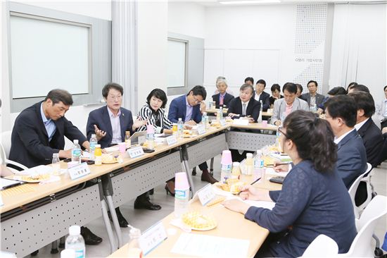 조희연 서울시교육감, 금천진로직업체험센터 방문