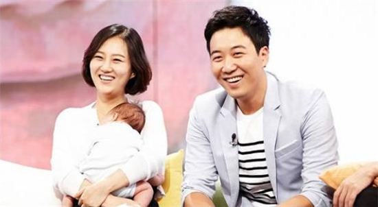 장윤정·도경완 부부 '슈퍼맨이 돌아왔다' 1주년 특집 출연