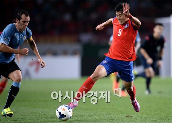 [포토]손흥민,'내가 먼저야'