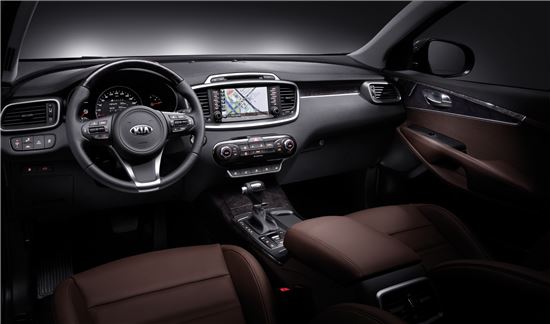 기아차 올 뉴 쏘렌토 인테리어