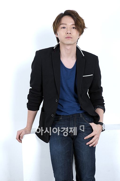 로열파이럿츠, '사랑에빠져'로 돌아온 록밴드…넘실대는 '록 스피릿'(인터뷰)