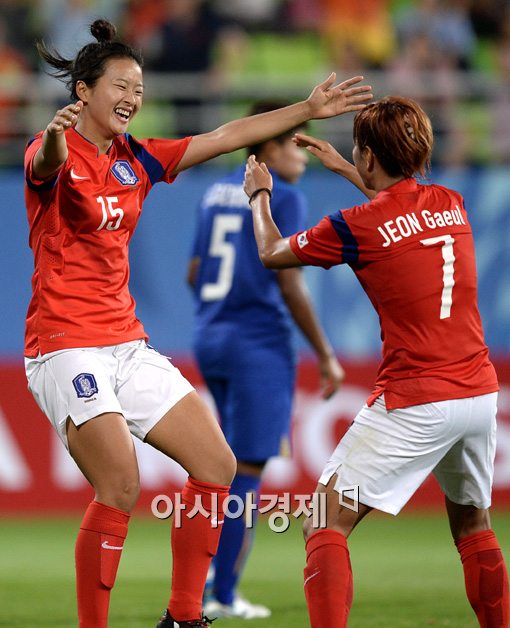 여자 축구, AG 예선 1차전 태국에 5-0 완승
