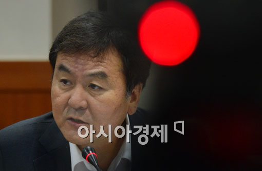 [포토]금융혁신위 참석한 신제윤 위원장 