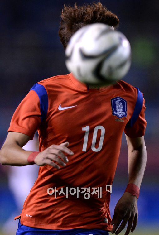 [포토]김승대,'축구공 얼굴'