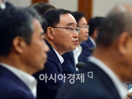 정홍원 총리, "쌀시장 개방 불가피…高관세율 확보가 중요"