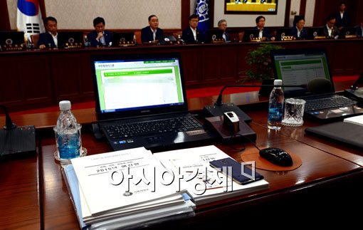 [포토]국무회의, 2015년도 예산안 의결 