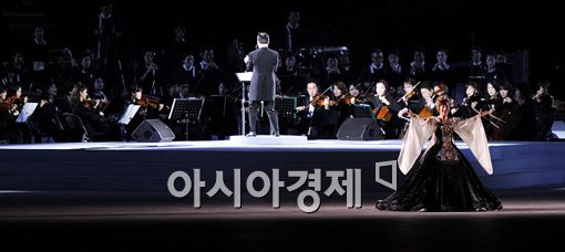 [포토]열창하는 조수미