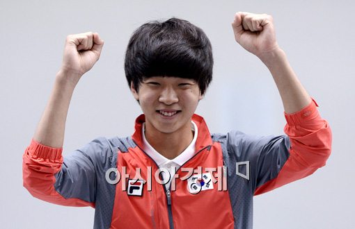 [포토]김청용,'남자 개인10m 공기권총 금메달'