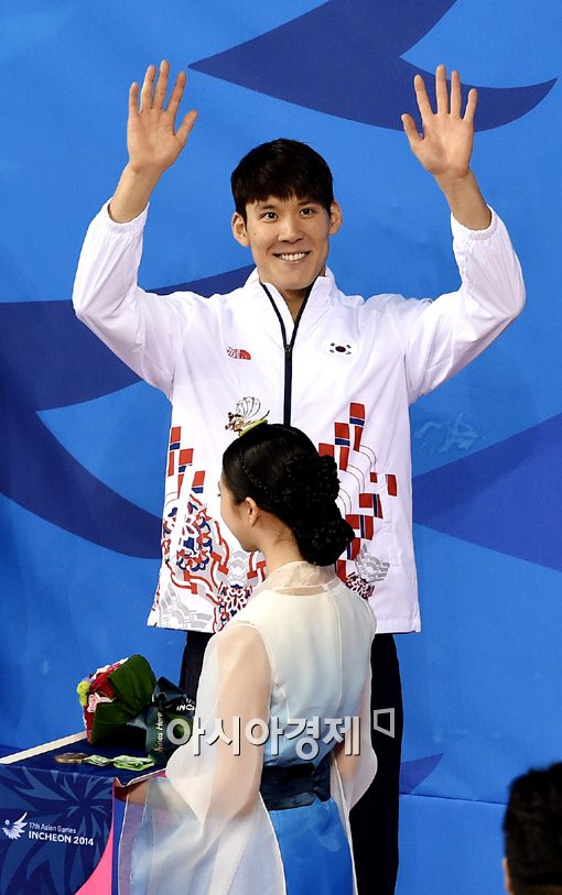[포토]박태환,'값진 동메달 획득했어요'
