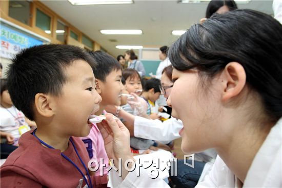 [포토]광주북구 보건소, 어린이 구강체험 교실 운영