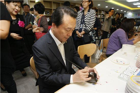 염창지역정보센터내 '옹기종기 작은도서관' 개관 